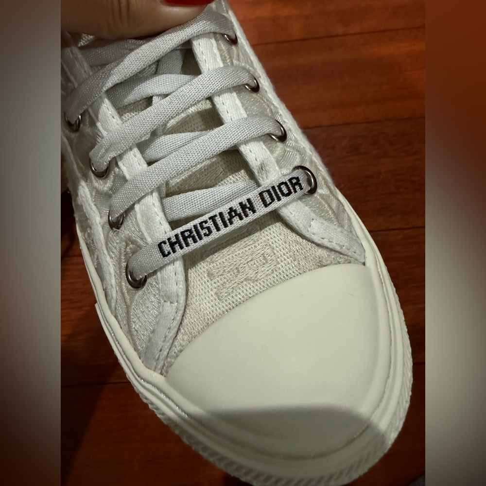 Christian Dior Walk’N’Dior Macrame Ivory Embroidery Sneaker Sz. 36 - Picture 10 of 11